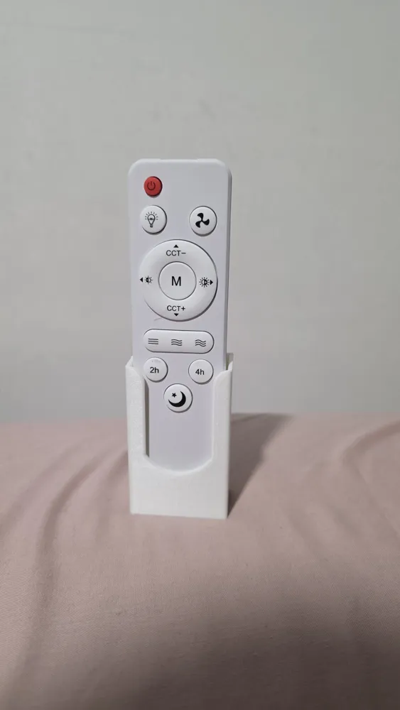 Support fin universel pour télécommande